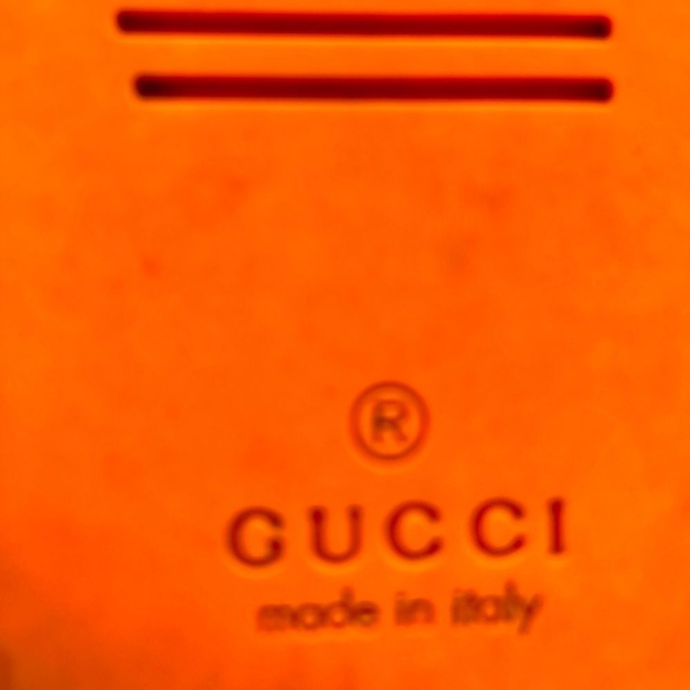 Gucci-Authentic-Men’s Neon Orange Sneakers Size 10G - Picture 14 of 14